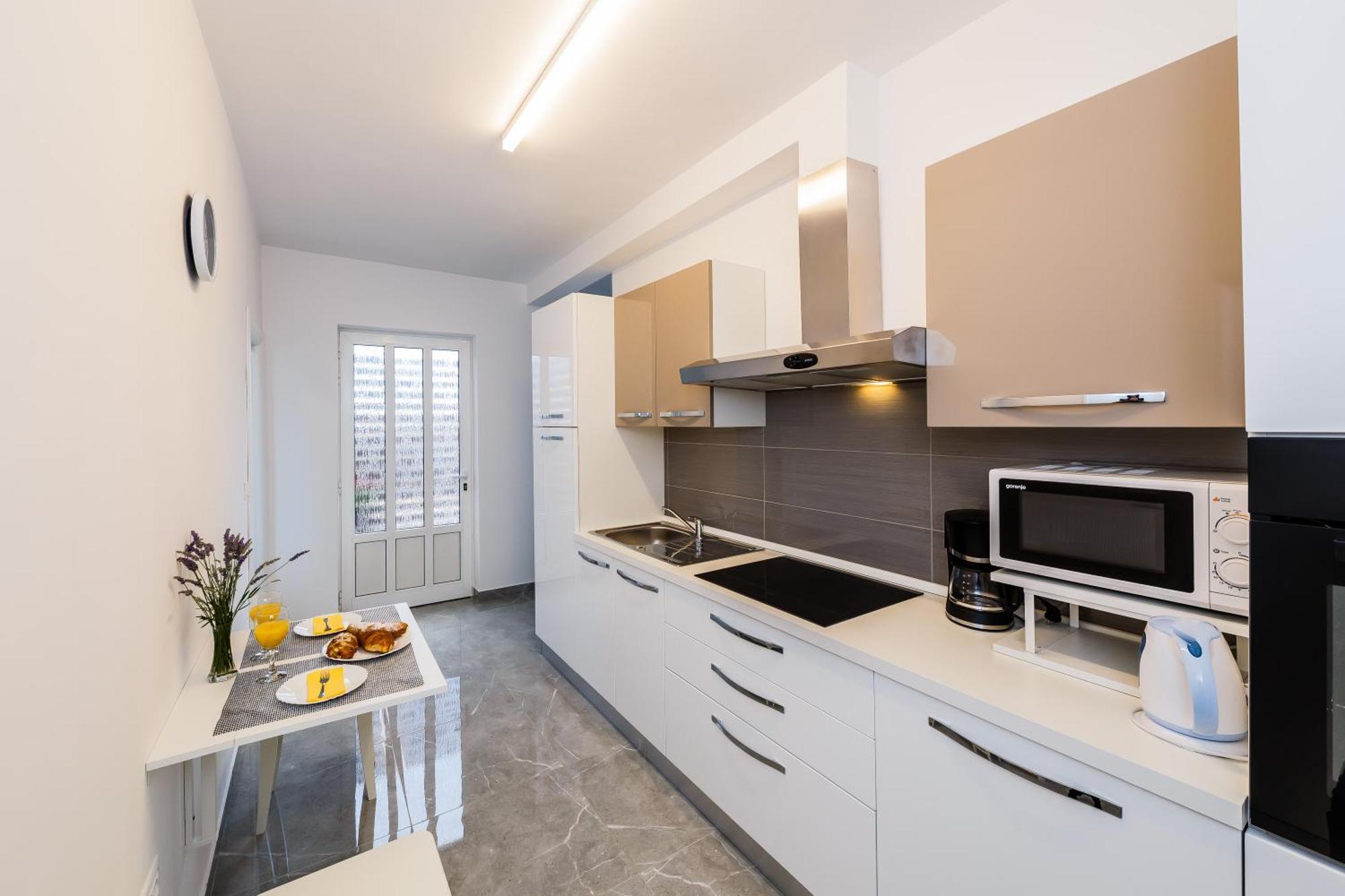 Apartmani Ujakovic Kaštela 외부 사진