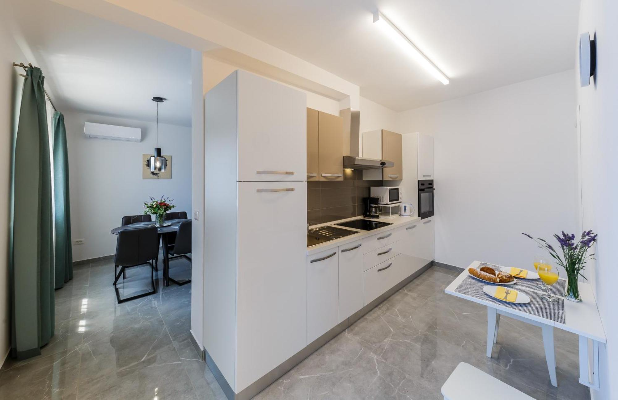 Apartmani Ujakovic Kaštela 외부 사진