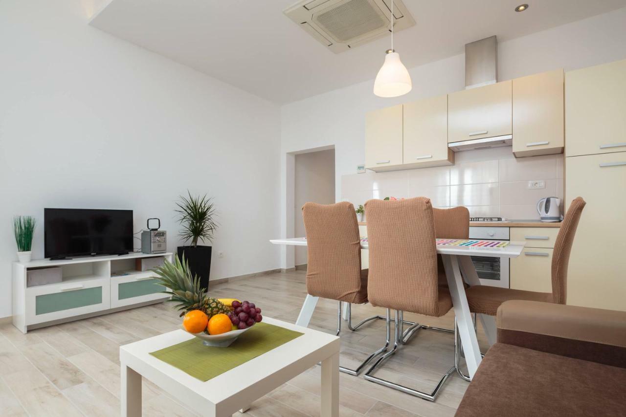 Apartmani Ujakovic Kaštela 외부 사진